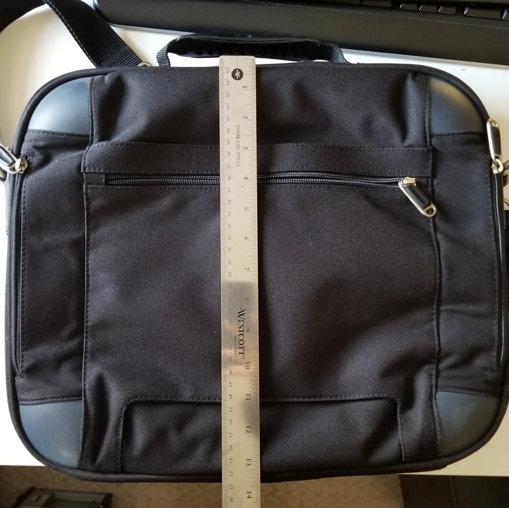 Samsonite Black 16.5in Laptop Bag
